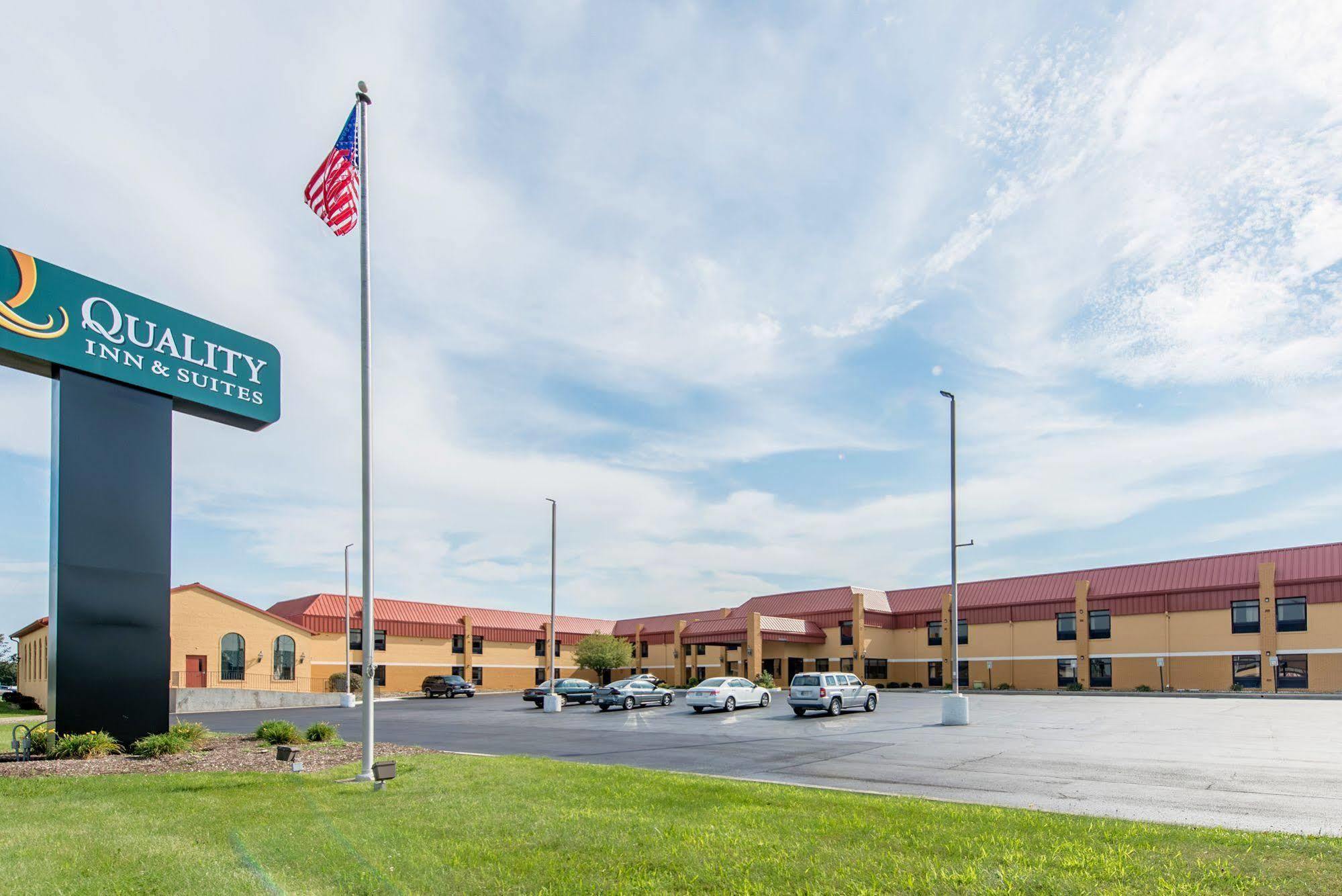 Cardinal Inn & Suites Muncie Eksteriør bilde